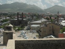 Erzurum Tarihi’ne 2 yatırım
